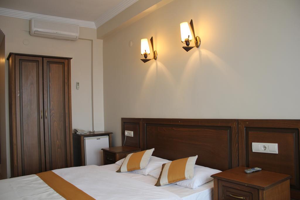 Reis Hotel Sinop Exterior foto