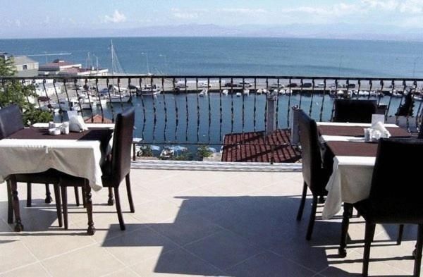 Reis Hotel Sinop Exterior foto